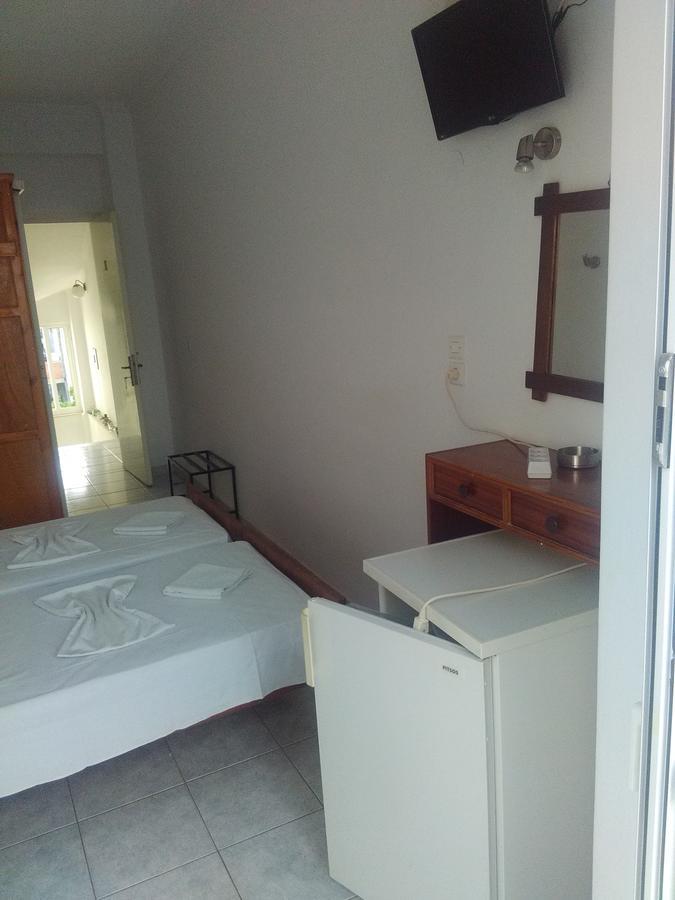 Alina Classic Hotel Loutra Edipsou  Phòng bức ảnh